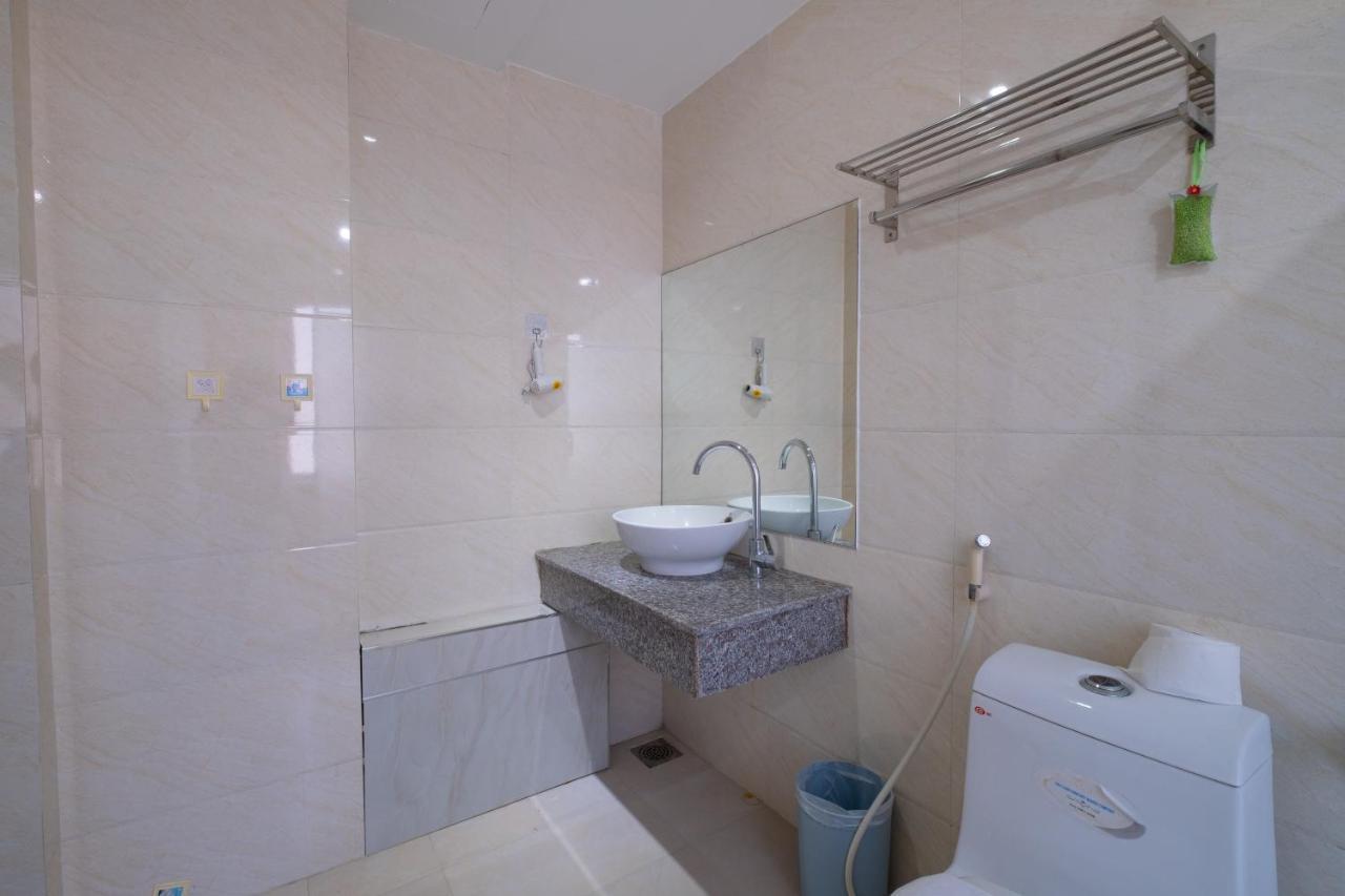 Zuka Hotel & Apartment Da Nang Esterno foto